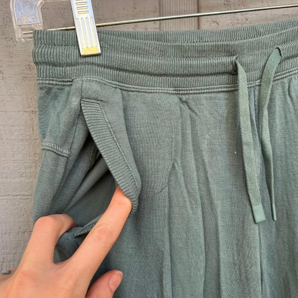 All in motion girls green/drawstring/pockets/soft joggers size 10/12 - Picture 6 of 7